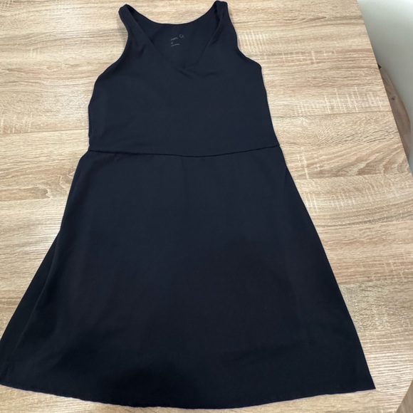 GAPFIT Black Mini Dress - Picture 2 of 12